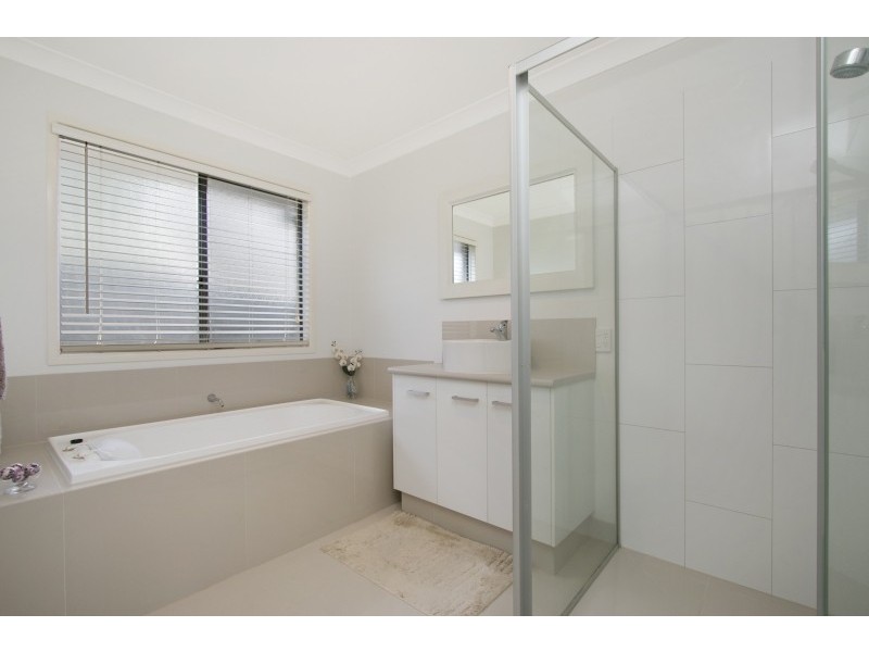 5 Gollan Drive, Tweed Heads West NSW 2485