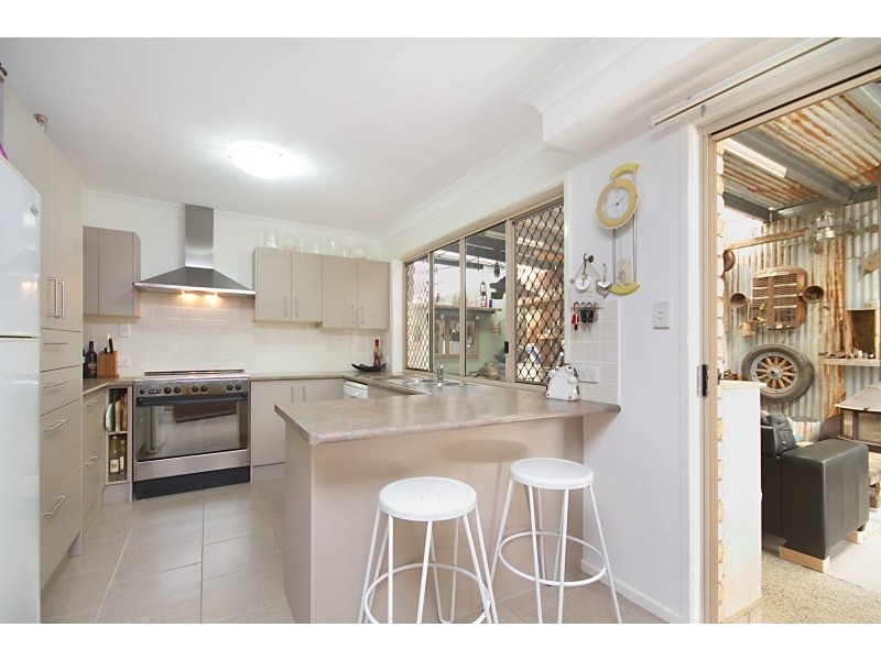 11 Simpson Drive, Bilambil Heights NSW 2486