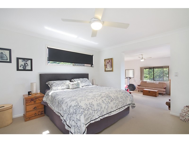 11 Simpson Drive, Bilambil Heights NSW 2486