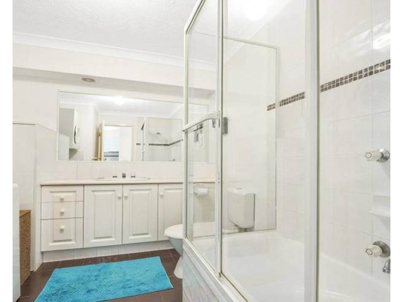 26/12-14 Douglas Street, Coolangatta QLD 4225