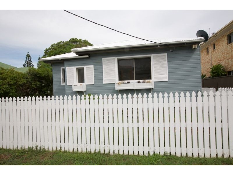 1/11 Douglas Street, Kirra QLD 4225