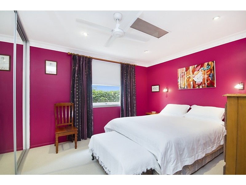 296 Coolangatta Road, Bilinga QLD 4225
