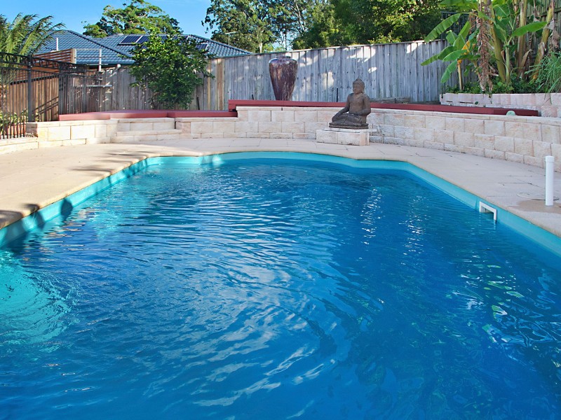 10 Daintree Close, Banora Point NSW 2486