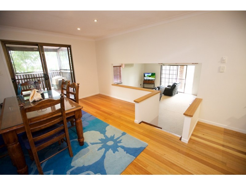 34 Broadwater Esplanade, Bilambil Heights NSW 2486