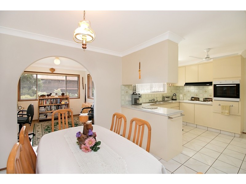 13 Westray Avenue, Banora Point NSW 2486