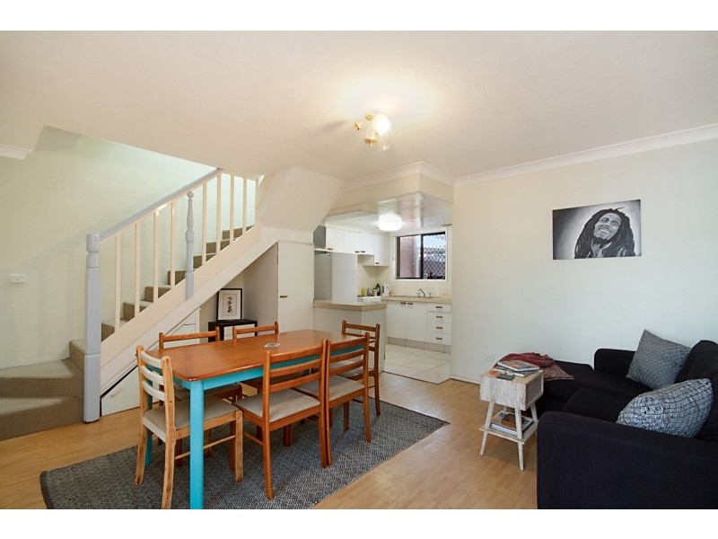 5/62 Coolangatta Road – Peacehaven Court, Coolangatta QLD 4225