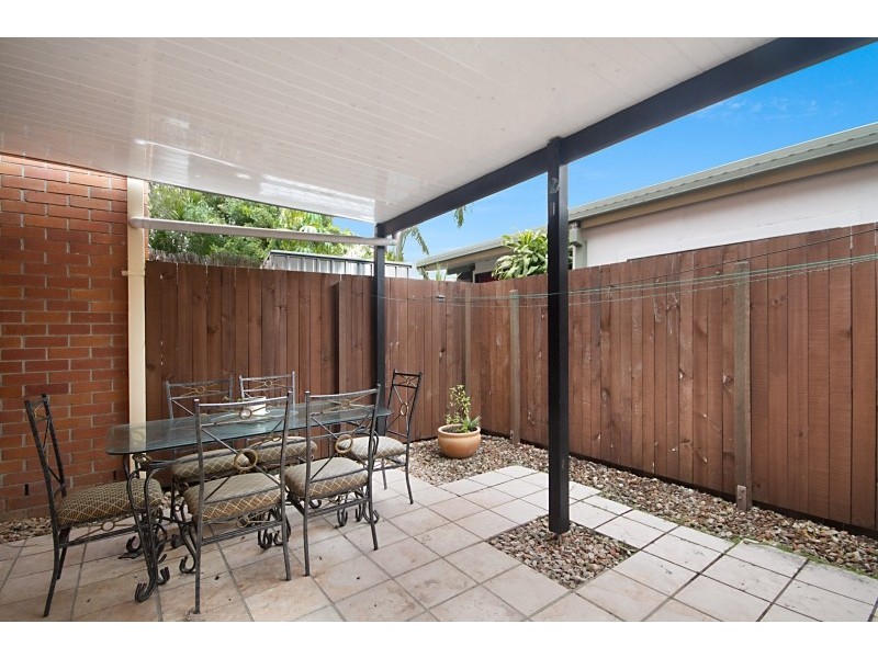 5/62 Coolangatta Road – Peacehaven Court, Coolangatta QLD 4225