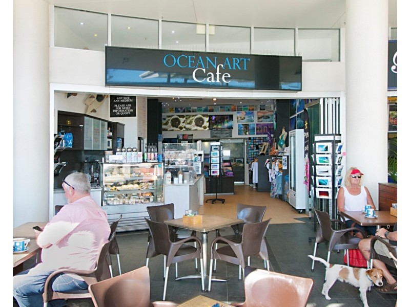 3/110 Marine Parade, Coolangatta QLD 4225
