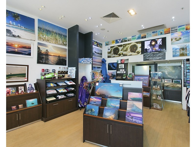 3/110 Marine Parade, Coolangatta QLD 4225