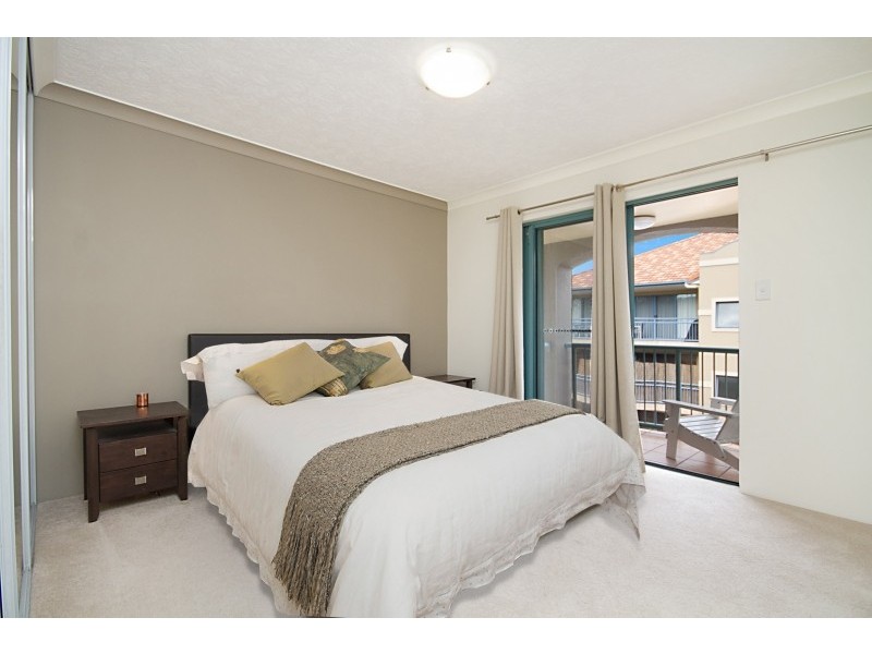 17/143-145 Golden Four Drive – Pacific Place South, Bilinga QLD 4225