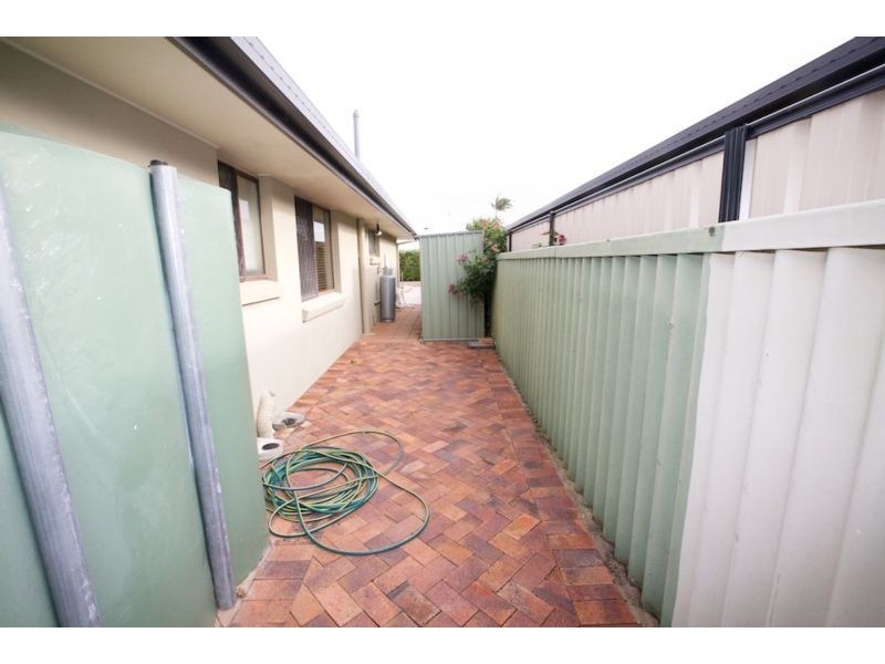 5 Avocet Avenue, Burleigh Waters QLD 4220
