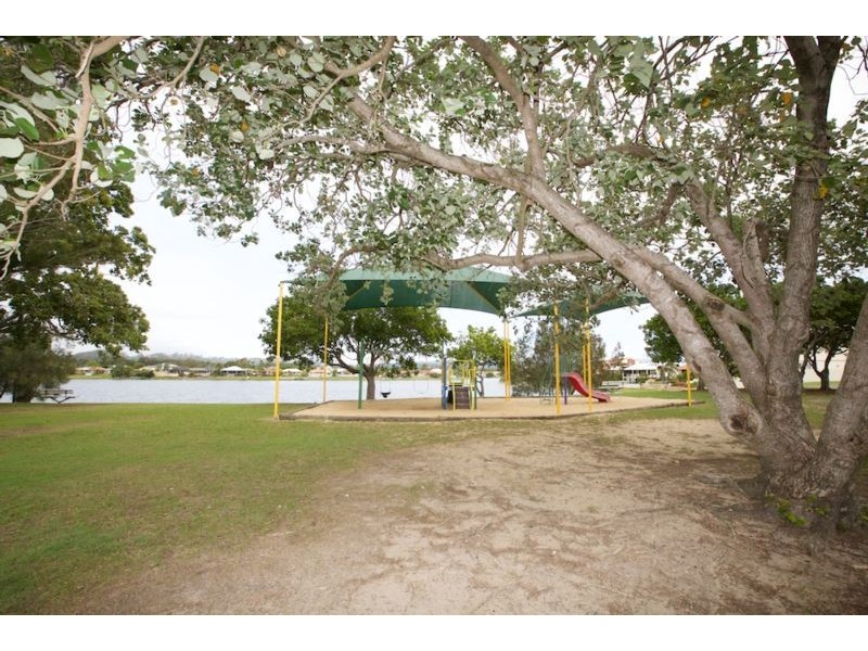 5 Avocet Avenue, Burleigh Waters QLD 4220