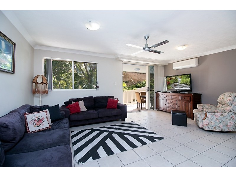 4/91 McLean Street, Coolangatta QLD 4225