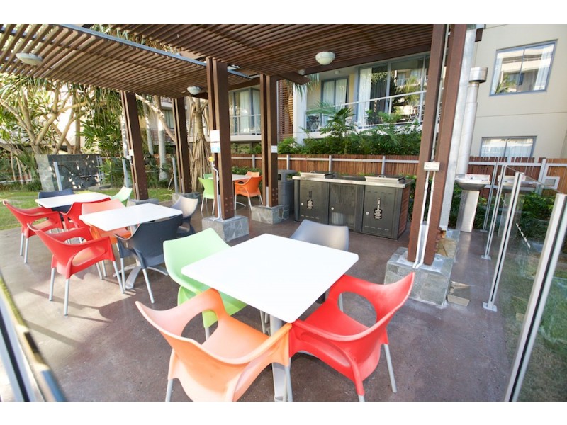 1129/1 Ocean Street, Burleigh Heads QLD 4220