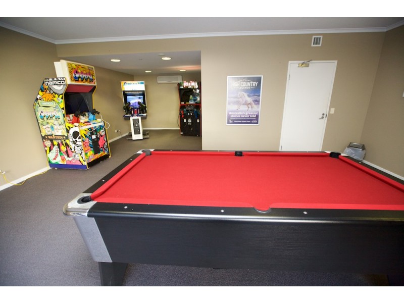 1129/1 Ocean Street, Burleigh Heads QLD 4220