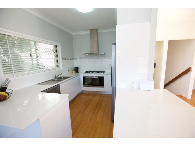 68 Tweed Street, Coolangatta QLD 4225