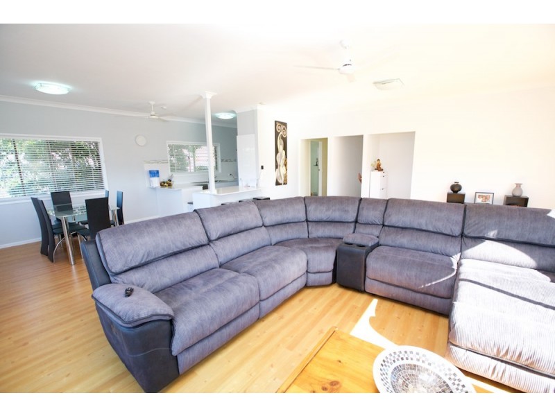 68 Tweed Street, Coolangatta QLD 4225