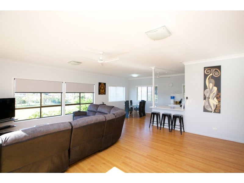 68 Tweed Street, Coolangatta QLD 4225