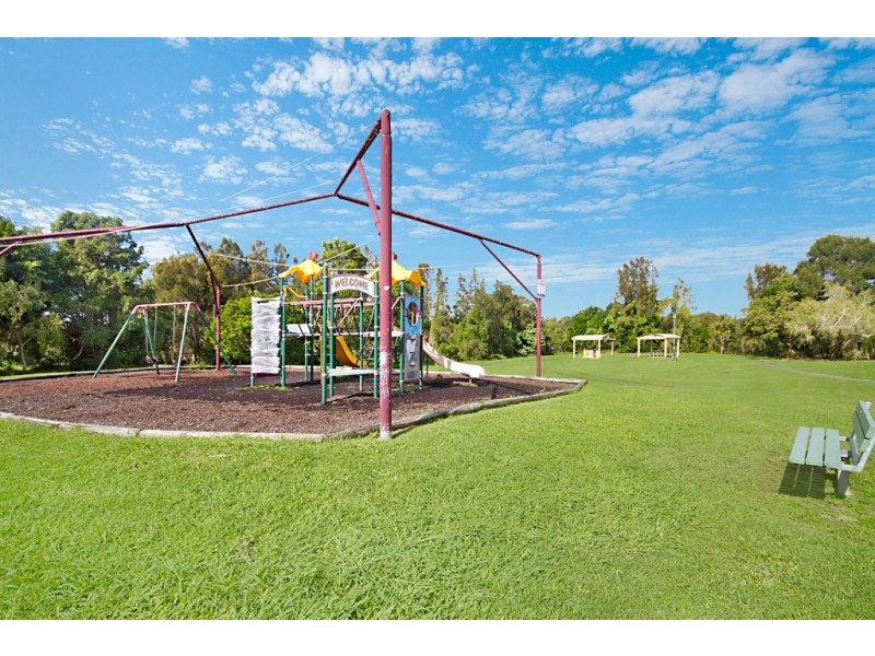 1/5 Medoc Place, Tweed Heads South NSW 2486