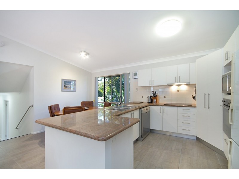 19 Cashel Crescent, Banora Point NSW 2486