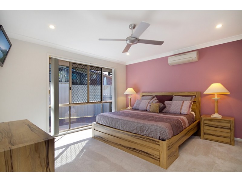 19 Cashel Crescent, Banora Point NSW 2486