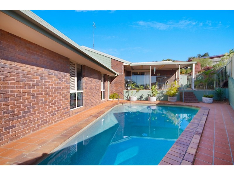 19 Cashel Crescent, Banora Point NSW 2486