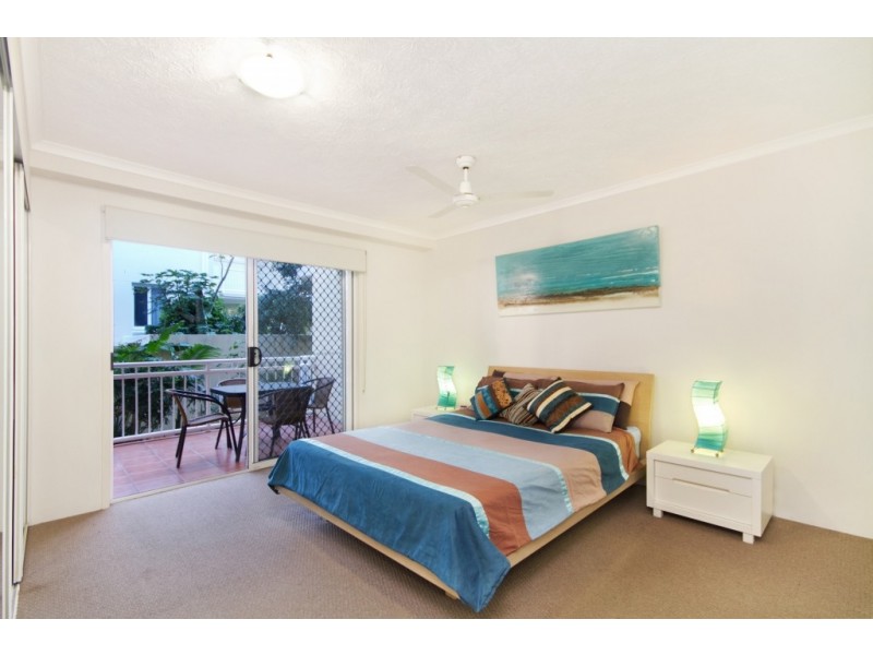 8/14 Douglas Street – Pearl of Kirra, Kirra QLD 4225