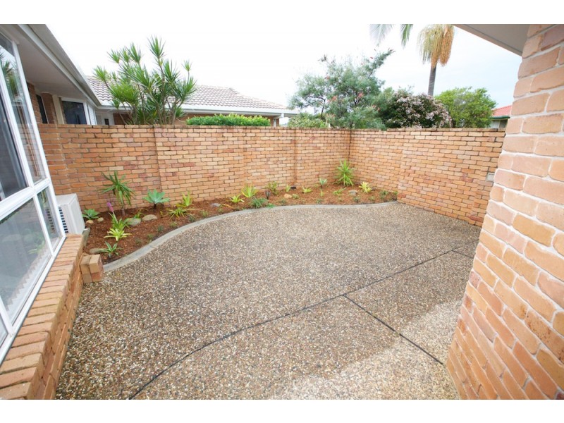 1/14 Golfview Court, Banora Point NSW 2486