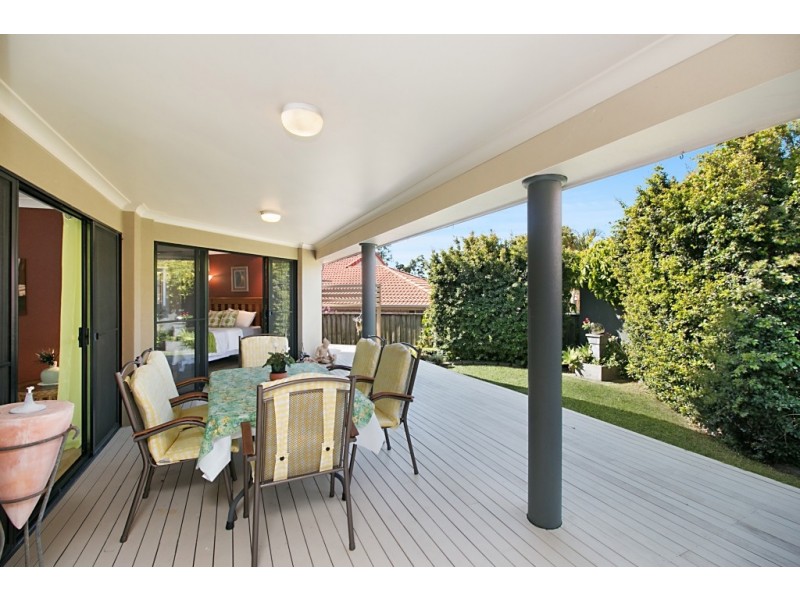 77 Botanical Circuit, Banora Point NSW 2486