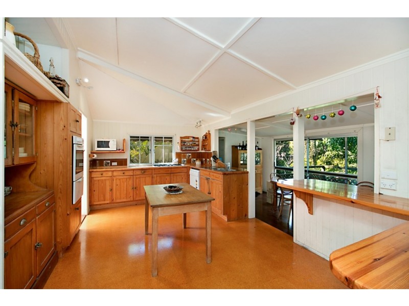 18 Rutledge Street, Coolangatta QLD 4225