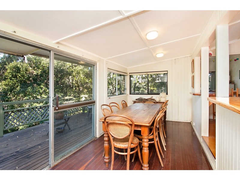 18 Rutledge Street, Coolangatta QLD 4225