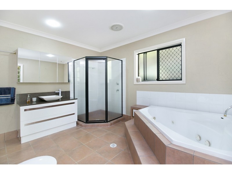 18 Gladioli Avenue, Terranora NSW 2486