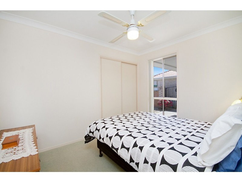 2/22 Foxhill Place, Banora Point NSW 2486