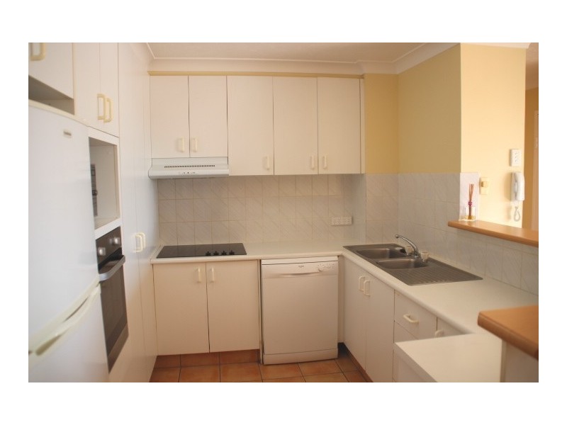 19/31 Dutton Street, Coolangatta QLD 4225
