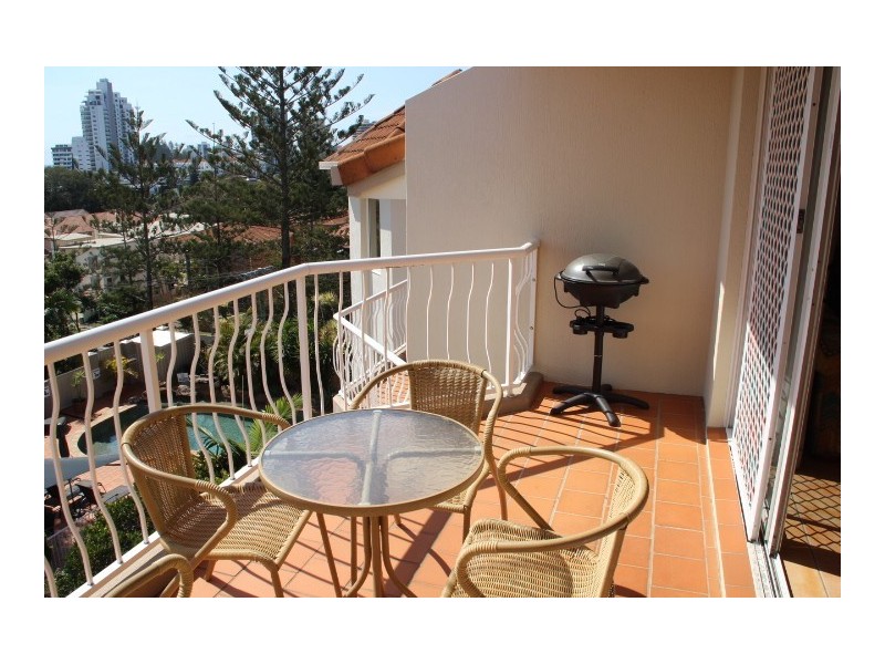 19/31 Dutton Street, Coolangatta QLD 4225
