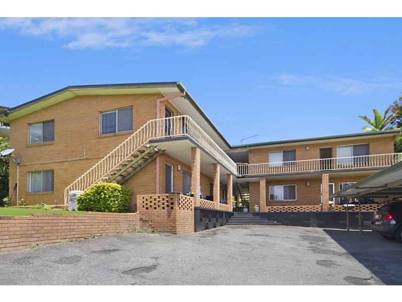 1/8 Tweed Street – Hillside Lodge, Coolangatta QLD 4225