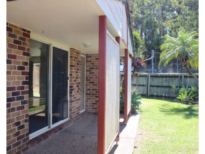 2/5 Cabernet Court, Tweed Heads South NSW 2486