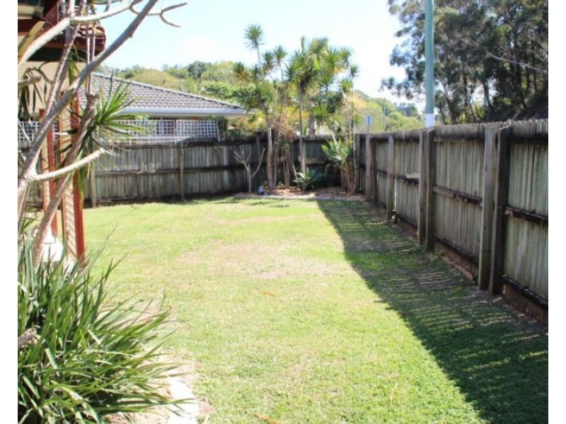 2/5 Cabernet Court, Tweed Heads South NSW 2486
