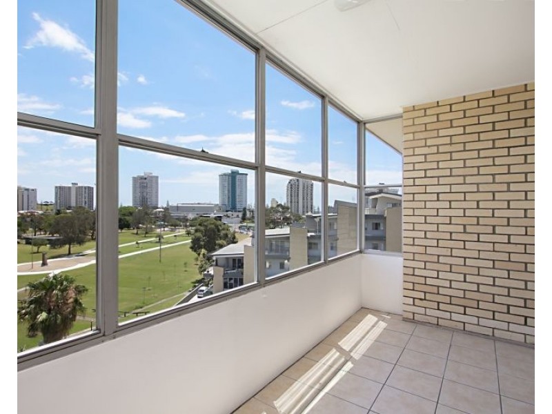 14/21 Dixon Street, Coolangatta QLD 4225