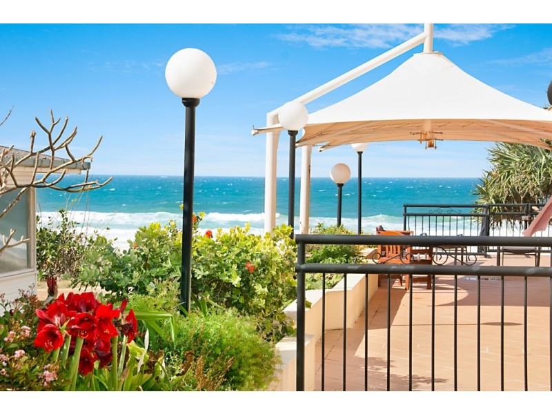 3/311 Golden Four Drive – Costa D’Ora, Bilinga QLD 4225