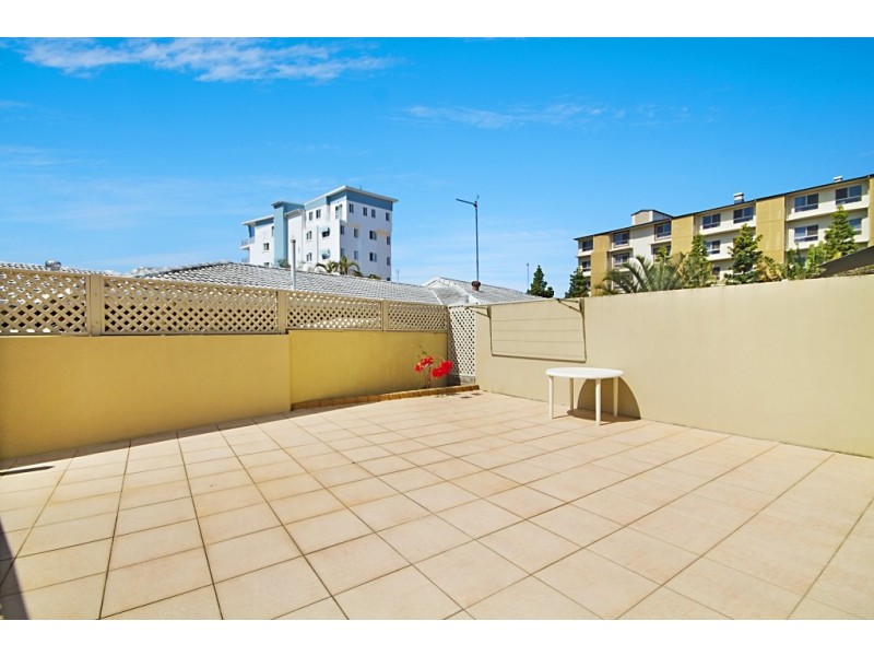 1/18 Mcgregor Crescent, Tweed Heads NSW 2485