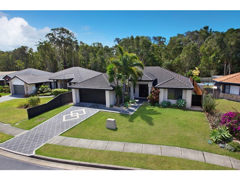 4 Traminer Court, Tweed Heads South NSW 2486
