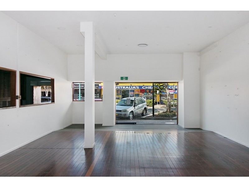 2/17 Griffith Street, Coolangatta QLD 4225