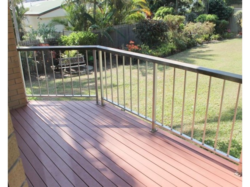 2/11 Hayle Street, Burleigh Heads QLD 4220