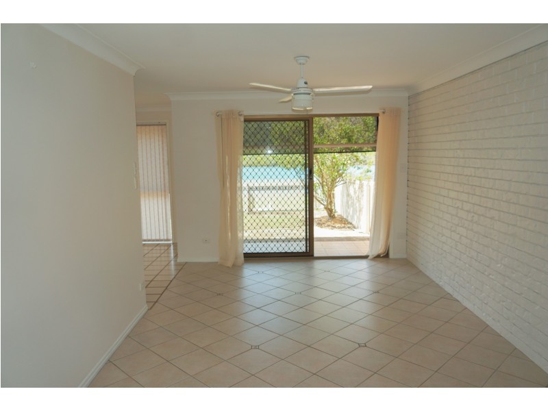 1/115 Sunset Boulevard, Tweed Heads West NSW 2485