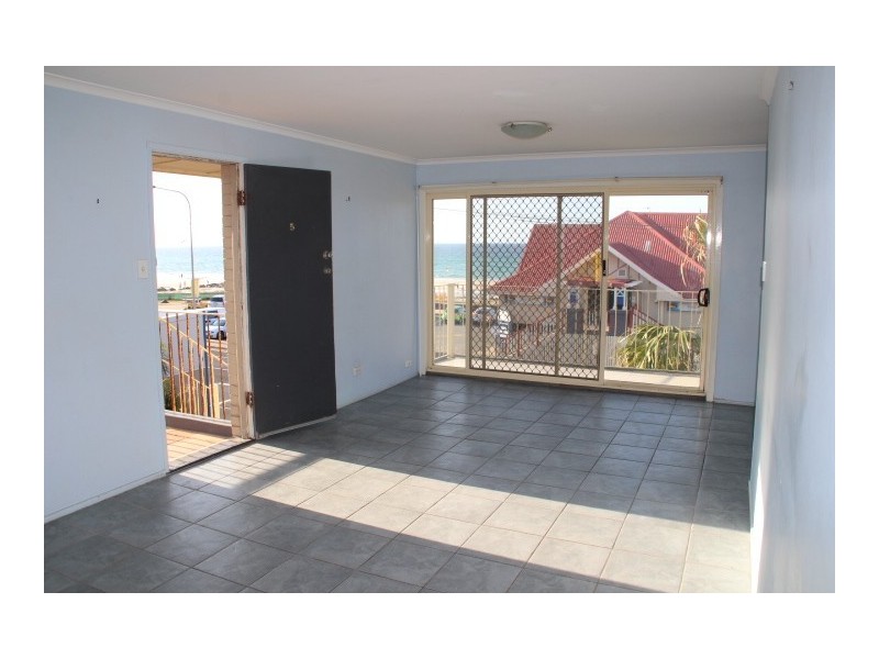 5/10 Marine Parade, Kirra QLD 4225