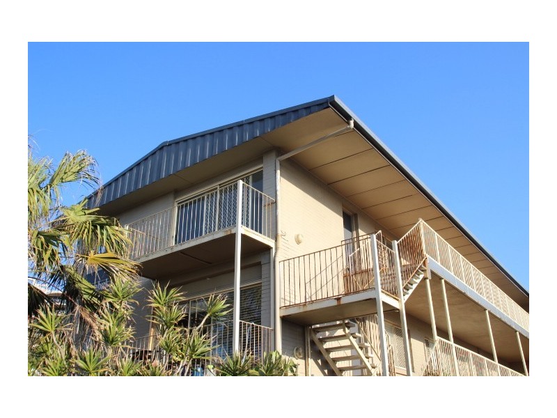 5/10 Marine Parade, Kirra QLD 4225