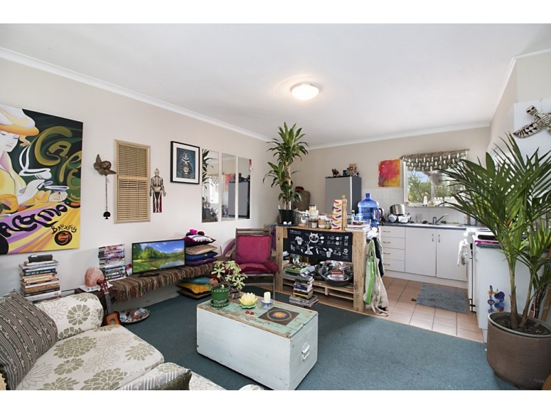 4/51 Coolangatta Road, Kirra QLD 4225