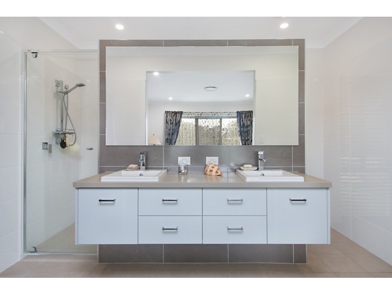 Lot 1, 38 Westminster Boulevard, Elanora QLD 4221