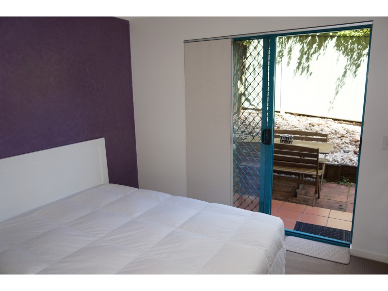 3/27 Dutton Street, Coolangatta QLD 4225